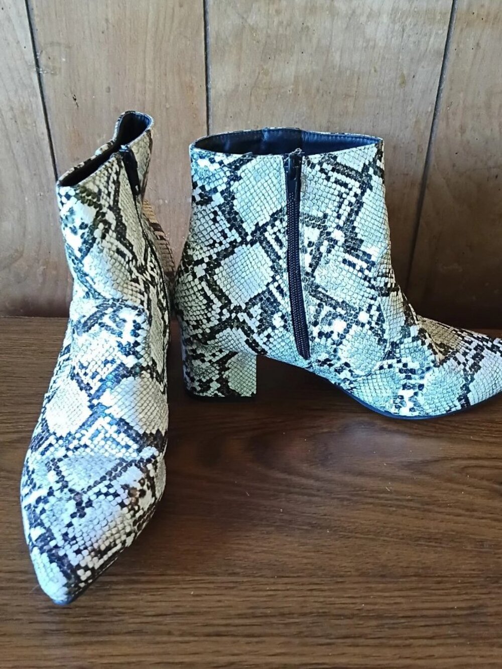 Cupid Snake Print Ankle Boots Women's Size 8 Pointed Toe Block Heel Booties